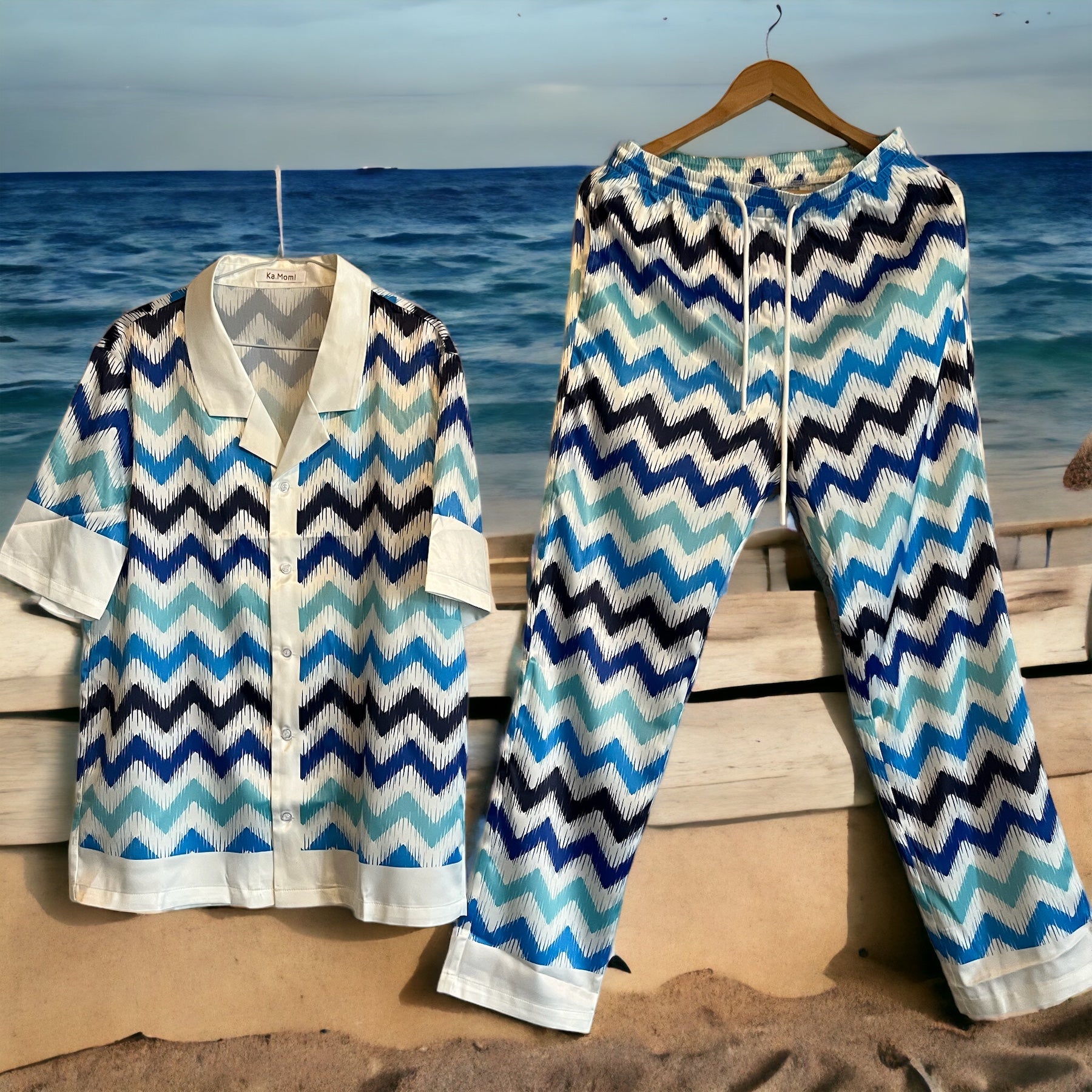 Ka.Momi "The Azure Blue"