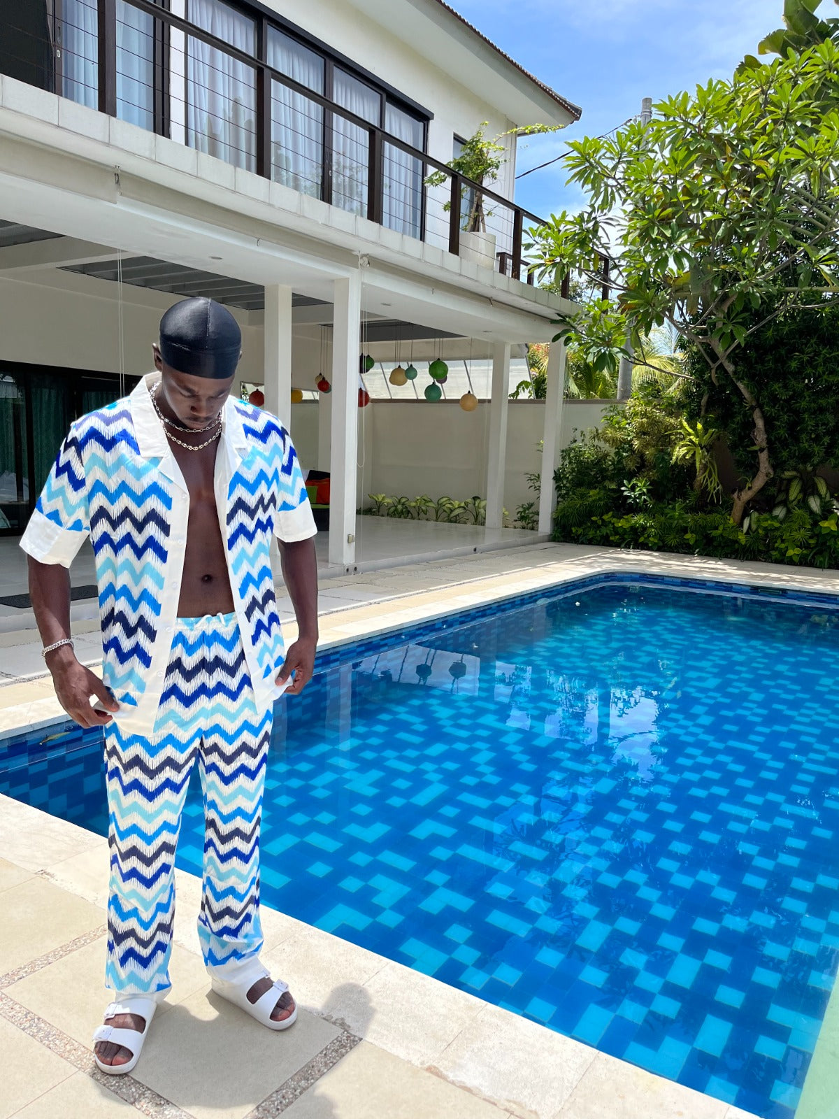 Ka.Momi "The Azure Blue"